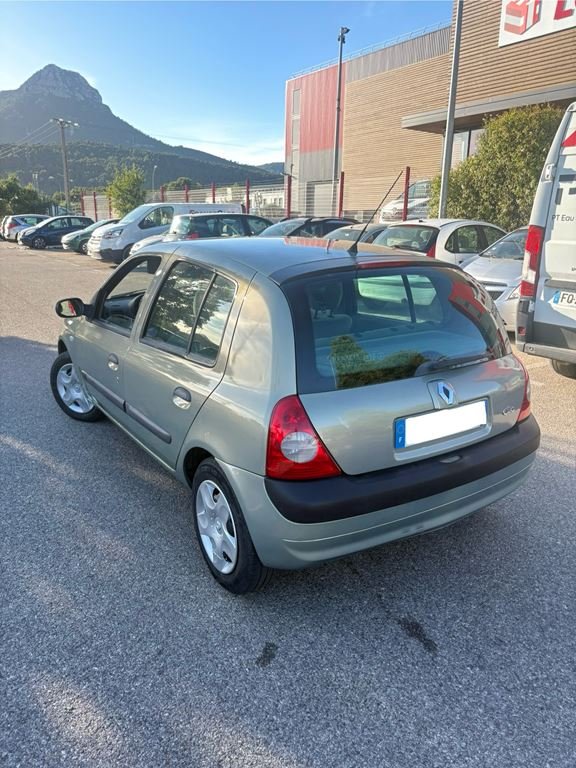 Renault Clio - Photo 7