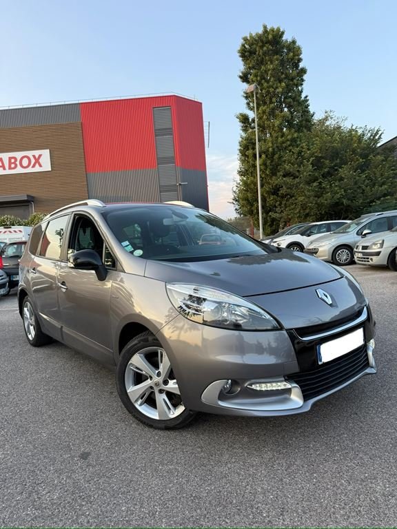 Renault Scénic - Photo 1