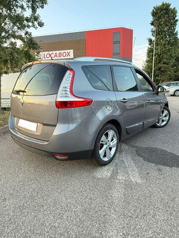 Renault Scénic - Photo 13