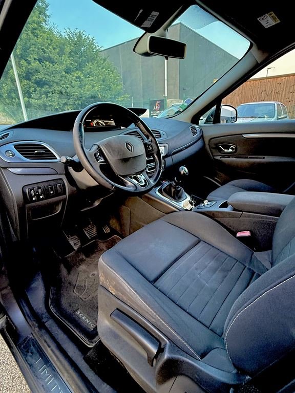 Renault Scénic - Photo 17