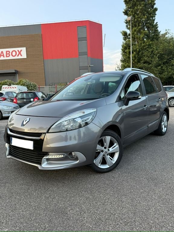 Renault Scénic - Photo 4
