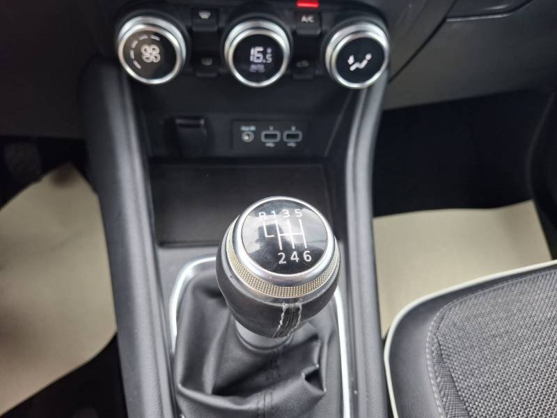 Renault Captur - Photo 22