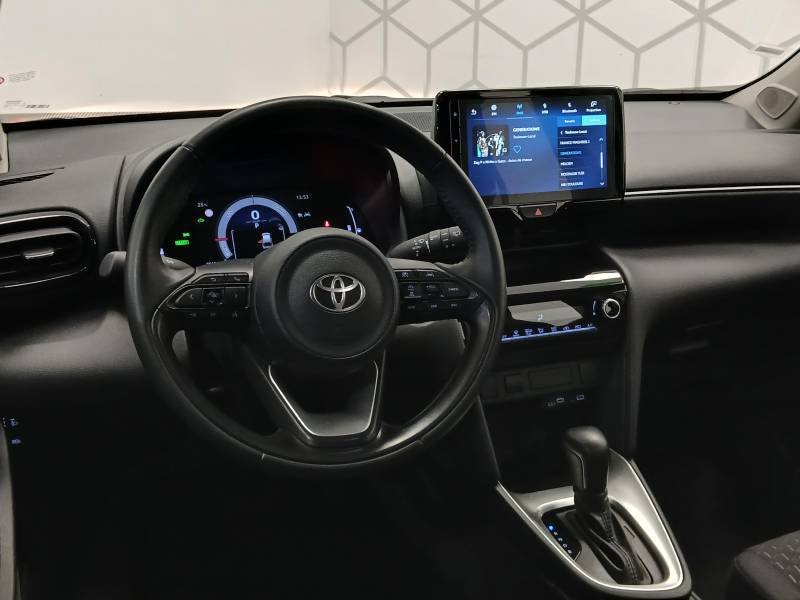 Toyota Yaris - Photo 11