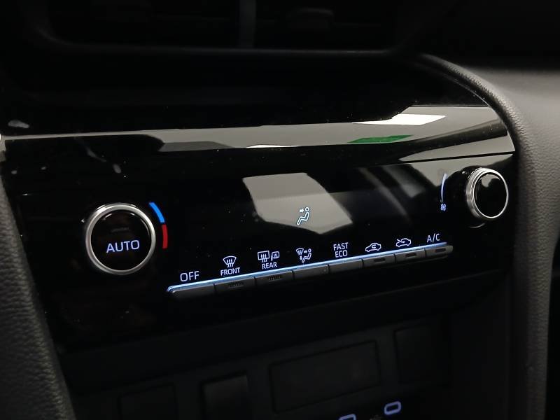 Toyota Yaris - Photo 25