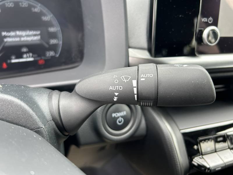 Toyota C-HR - Photo 9