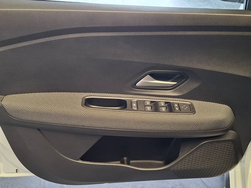 Dacia Sandero - Photo 29