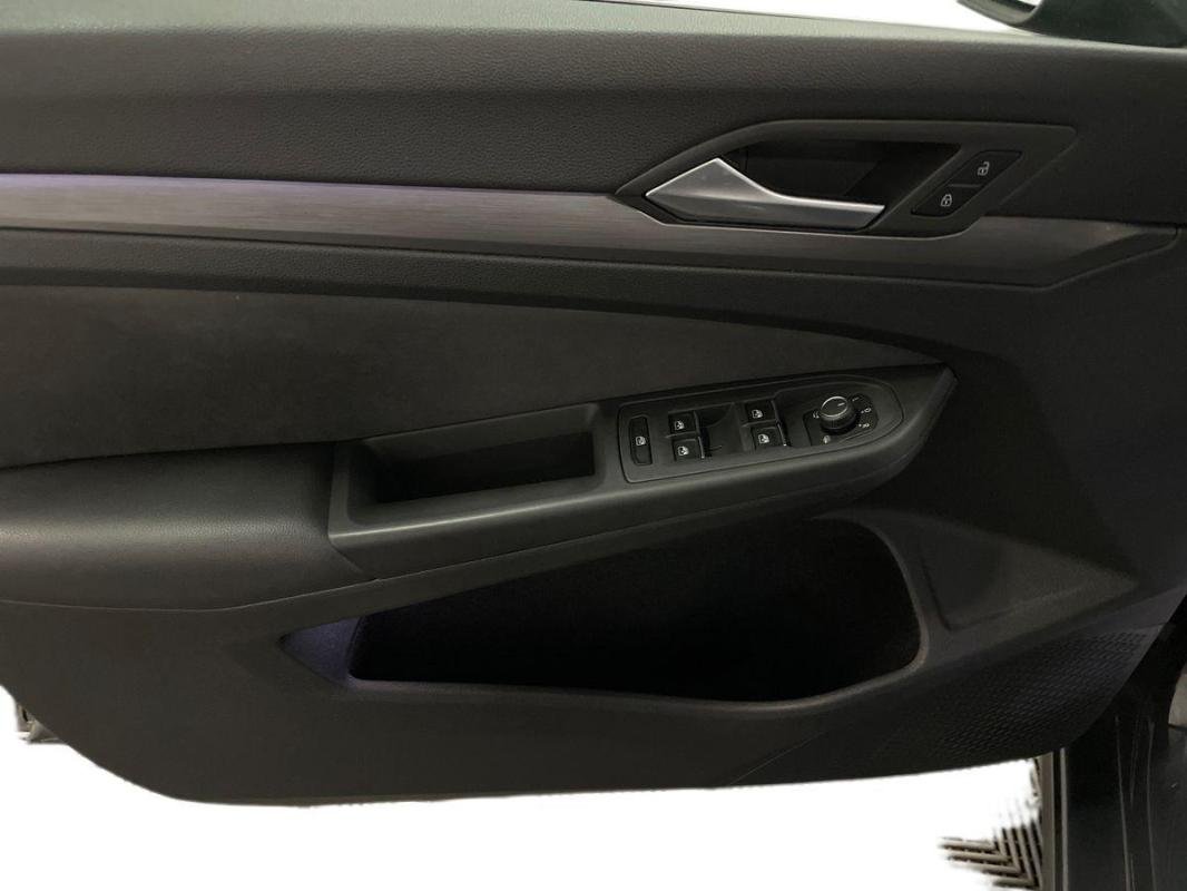 Volkswagen Golf SW - Photo 15