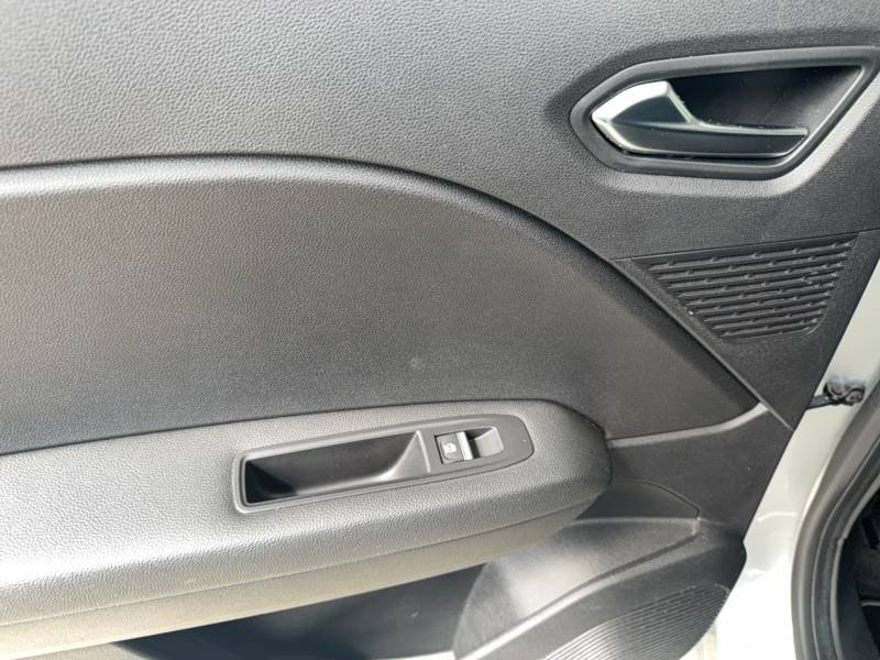 Renault Captur - Photo 14