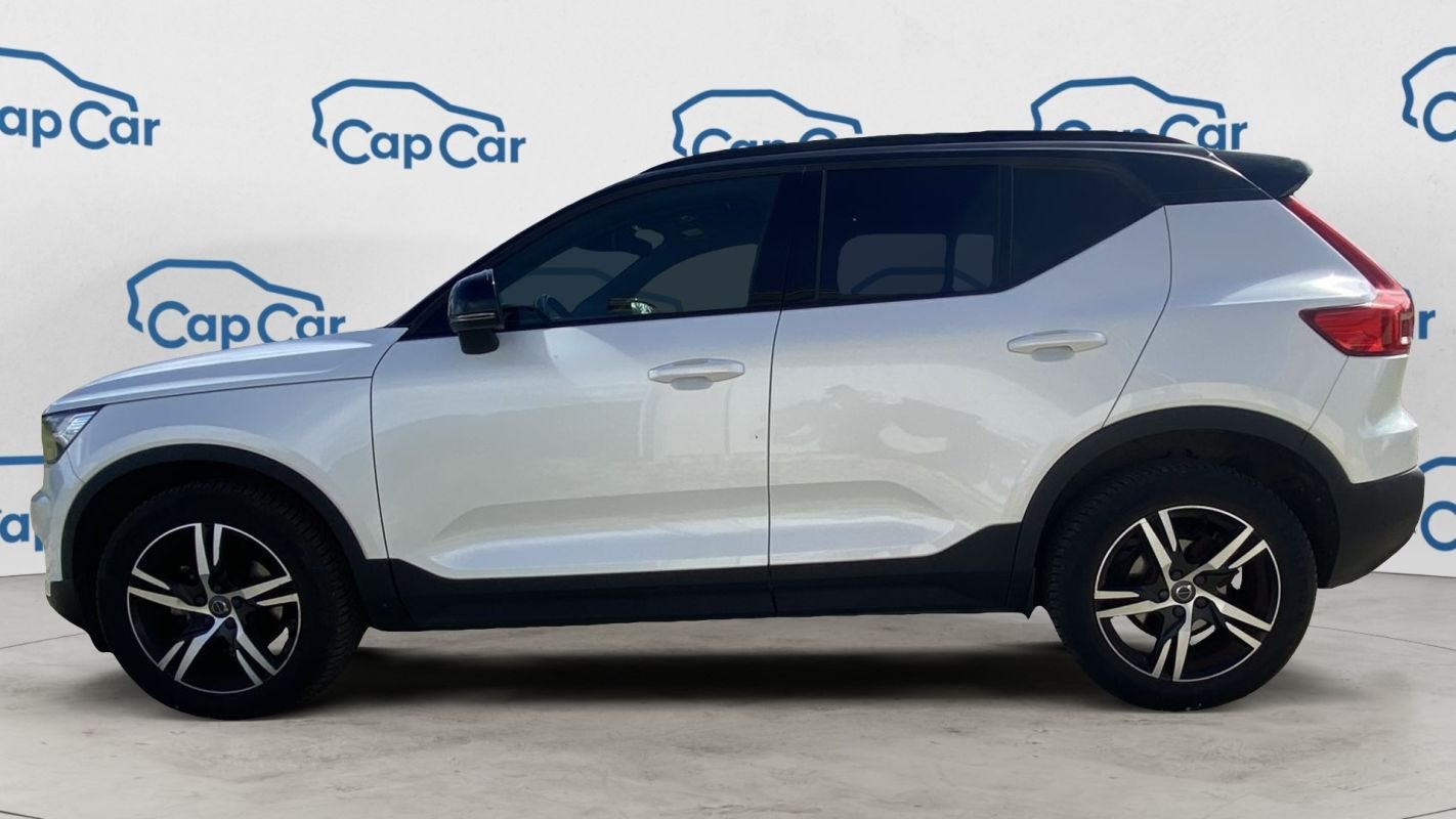 Volvo XC40 - Photo 2