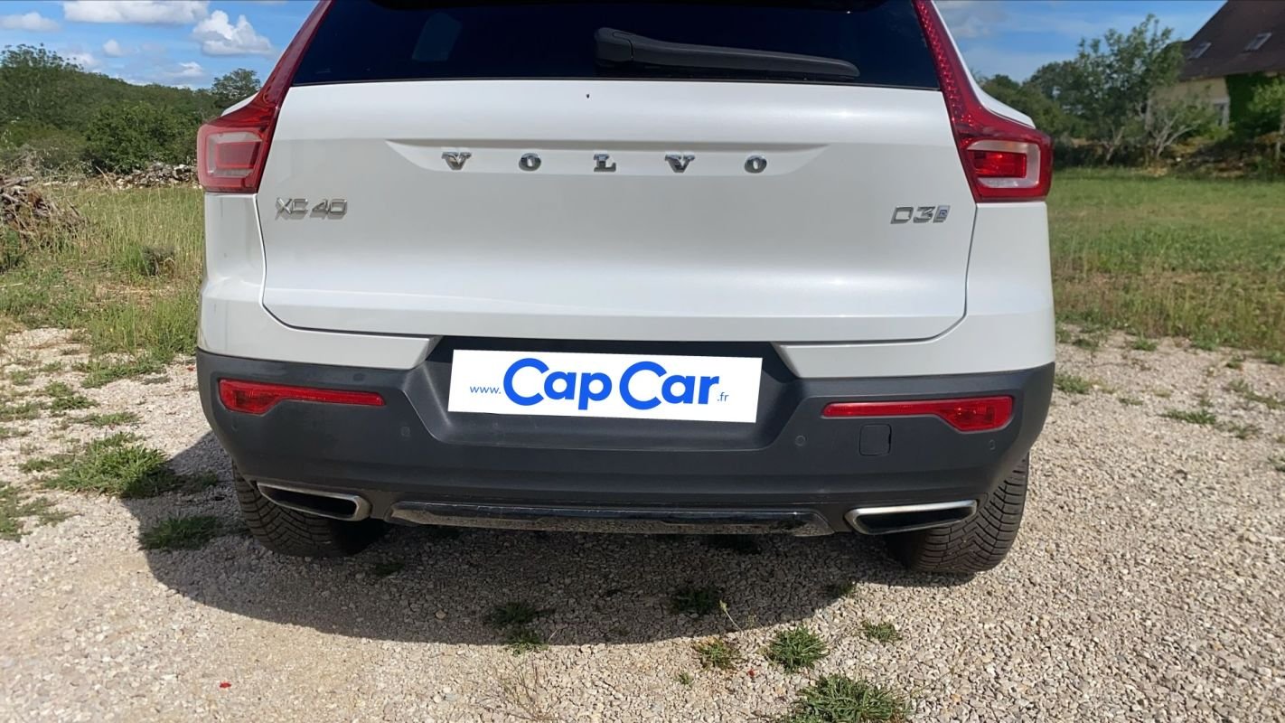 Volvo XC40 - Photo 21