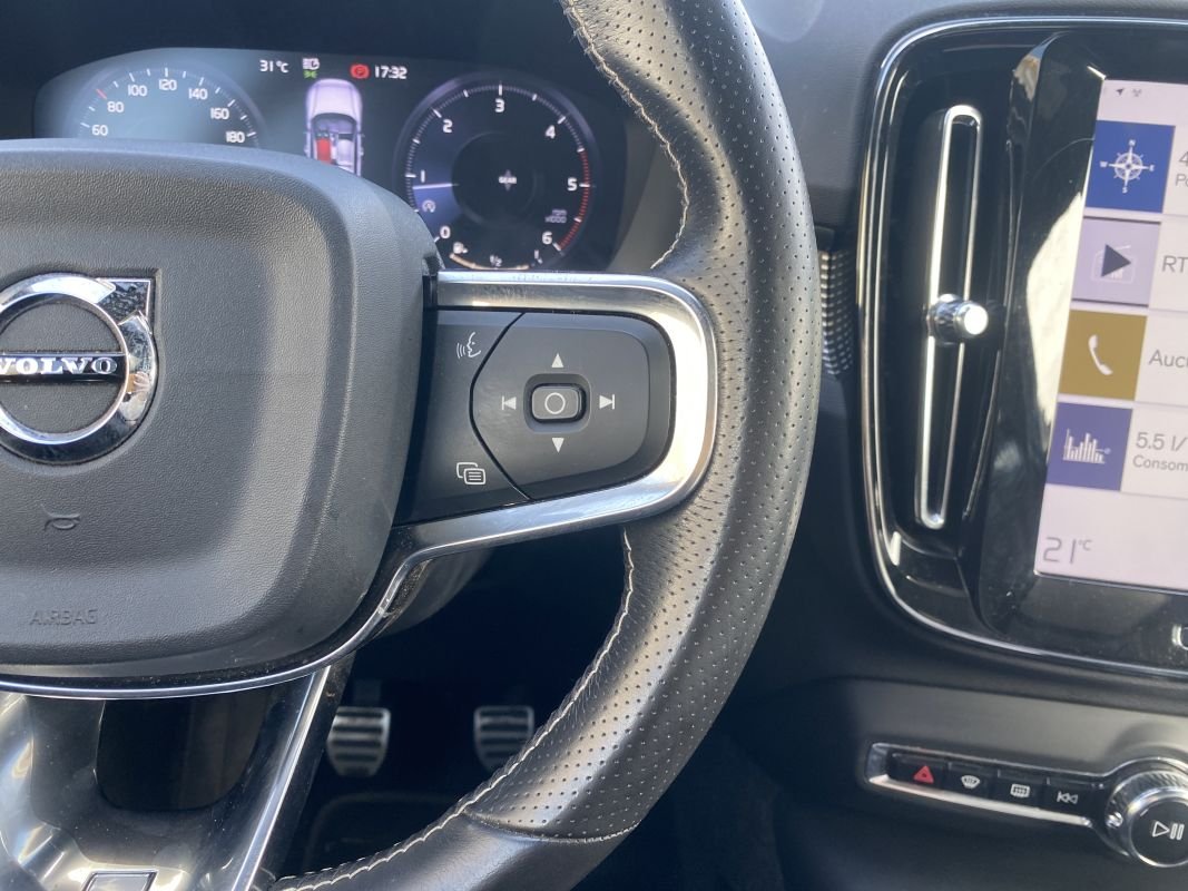 Volvo XC40 - Photo 28