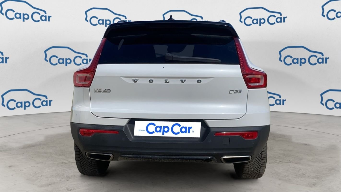 Volvo XC40 - Photo 3