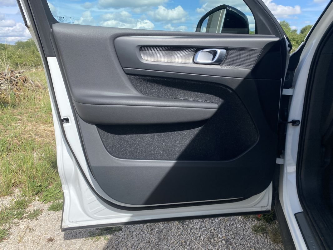 Volvo XC40 - Photo 7