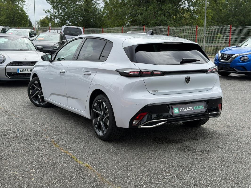 Peugeot 308 - Photo 2