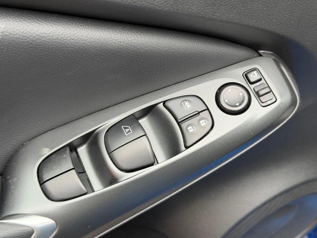Nissan Juke - Photo 7
