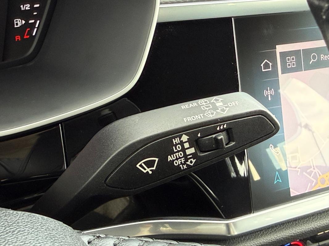Audi Q3 - Photo 14