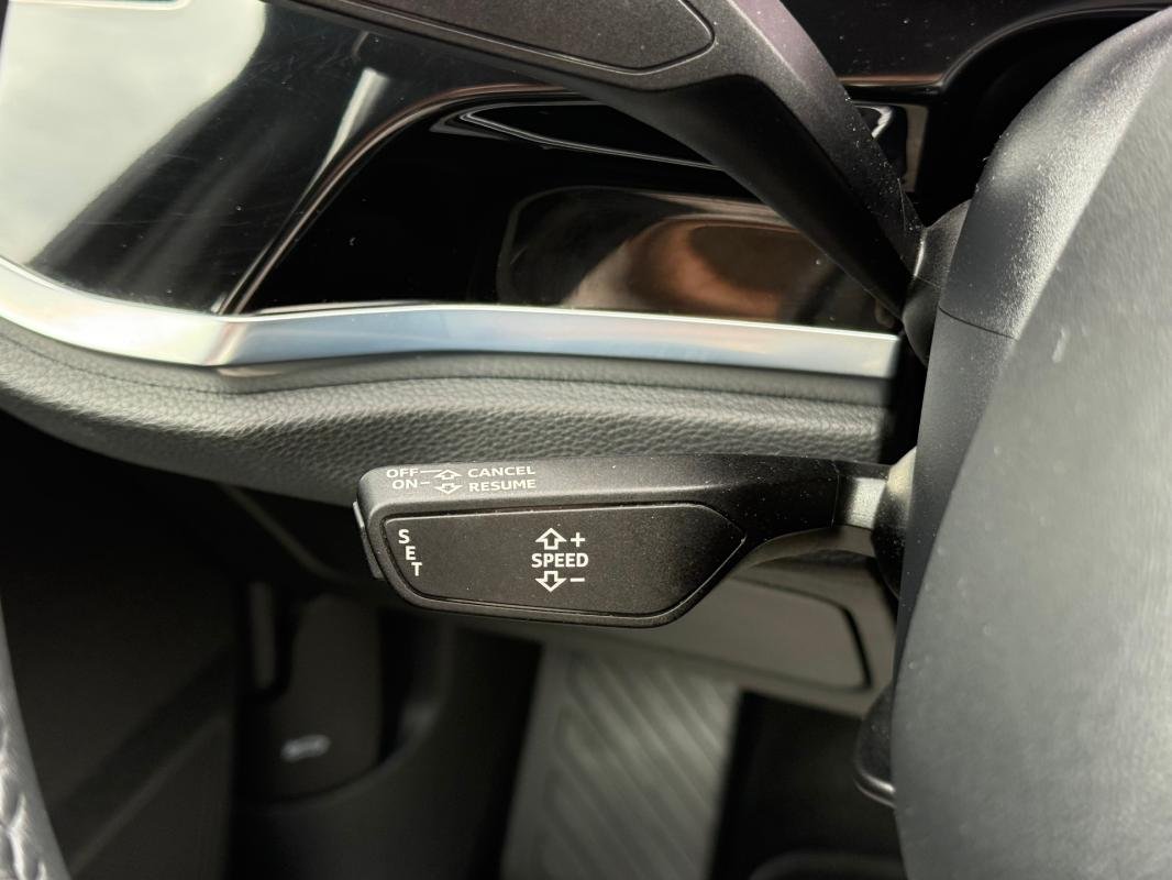 Audi Q3 - Photo 15
