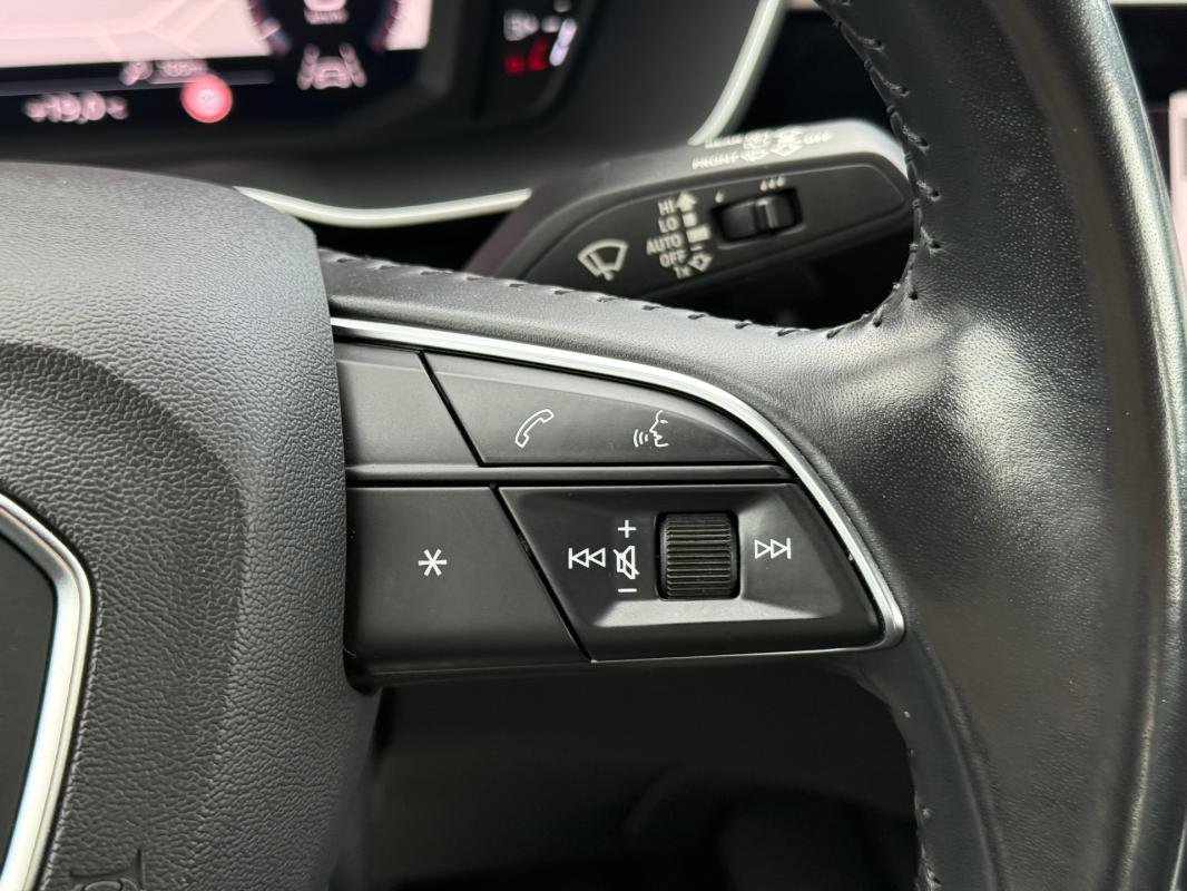 Audi Q3 - Photo 17