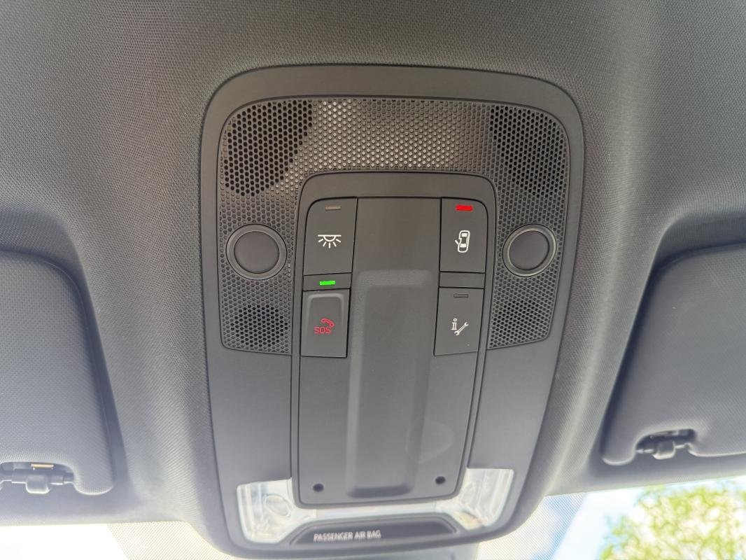 Audi Q3 - Photo 29