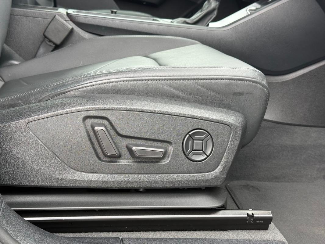 Audi Q3 - Photo 33