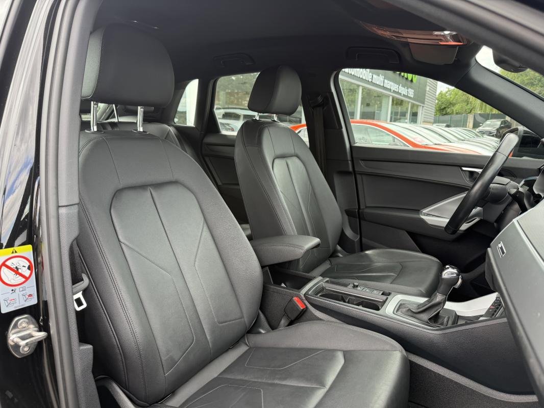 Audi Q3 - Photo 34