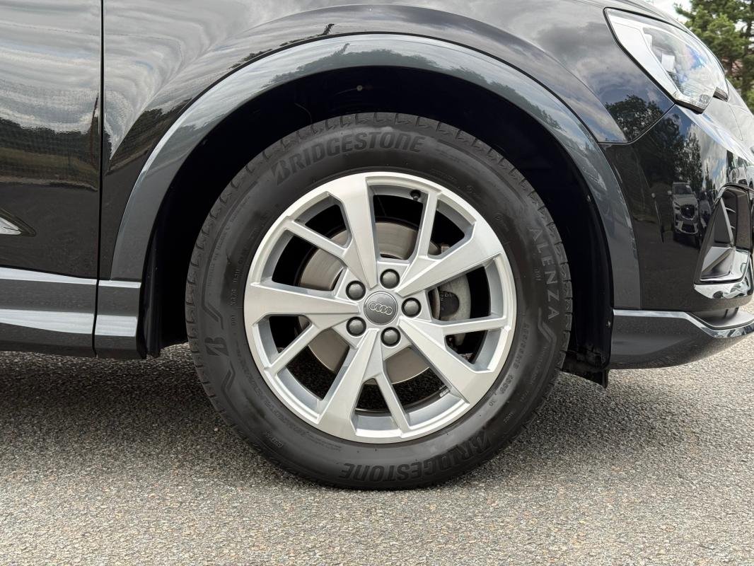 Audi Q3 - Photo 35
