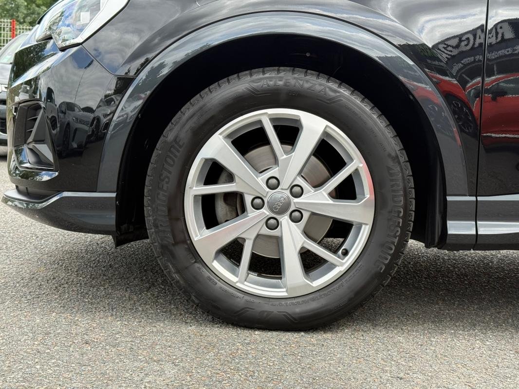 Audi Q3 - Photo 38