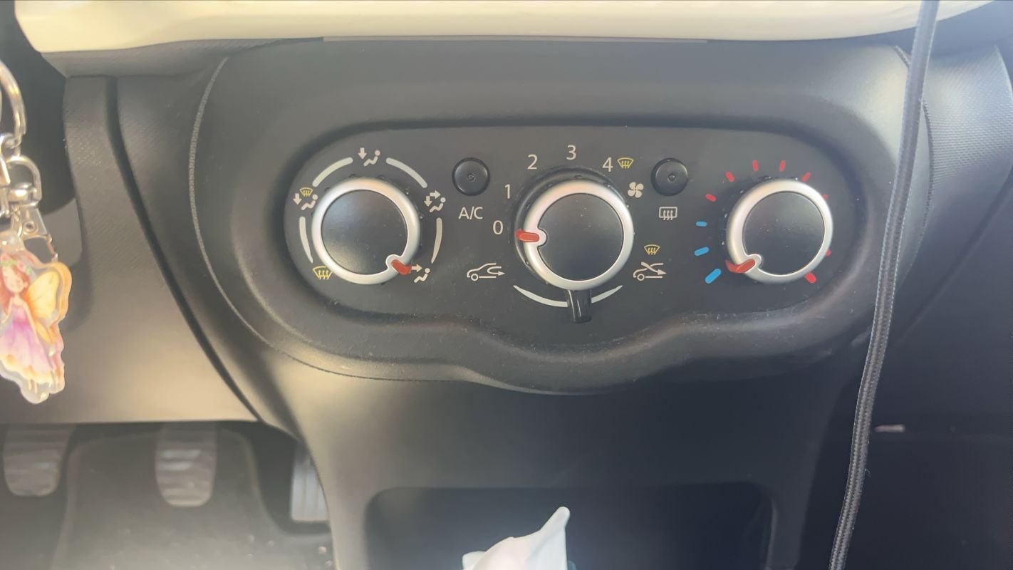 Renault Twingo - Photo 13