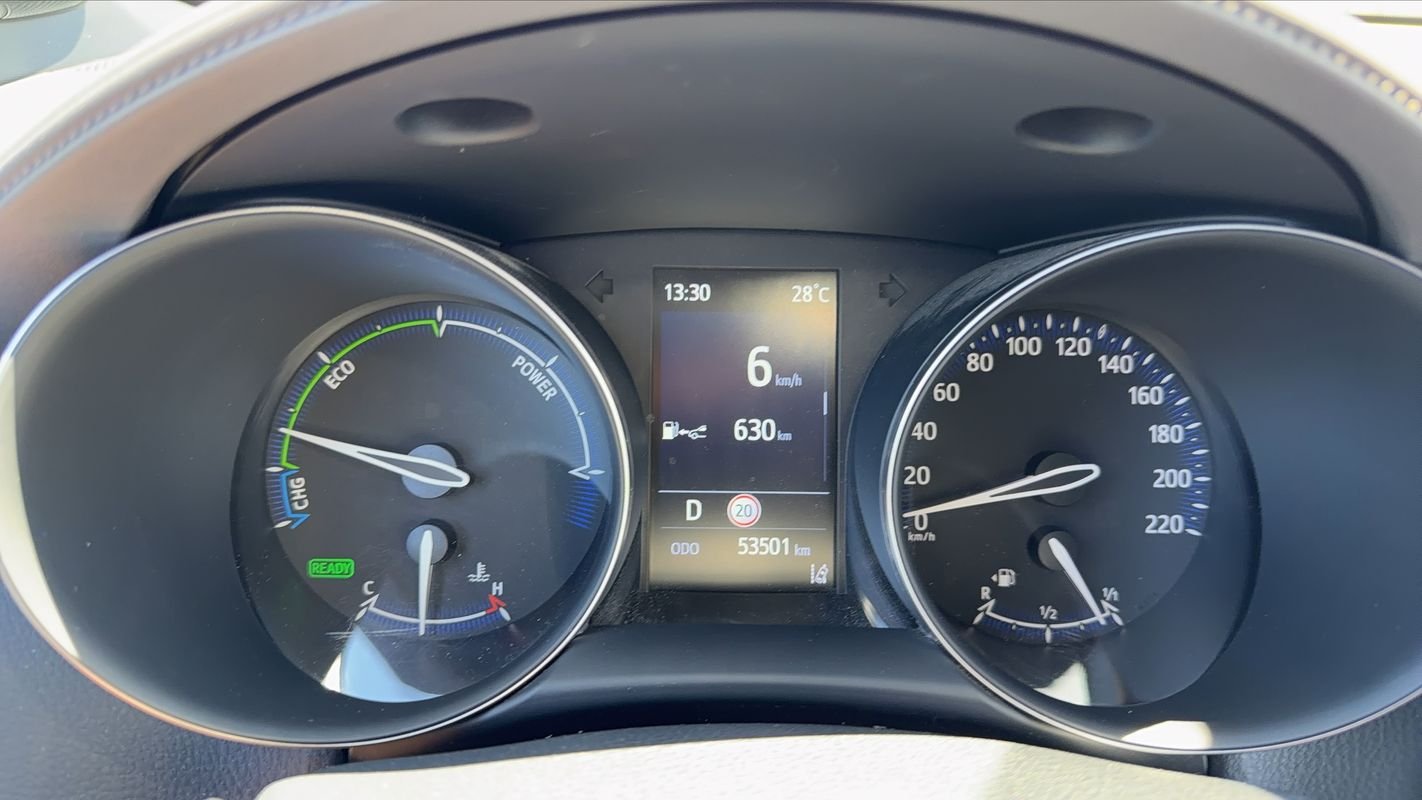 Toyota C-HR - Photo 12