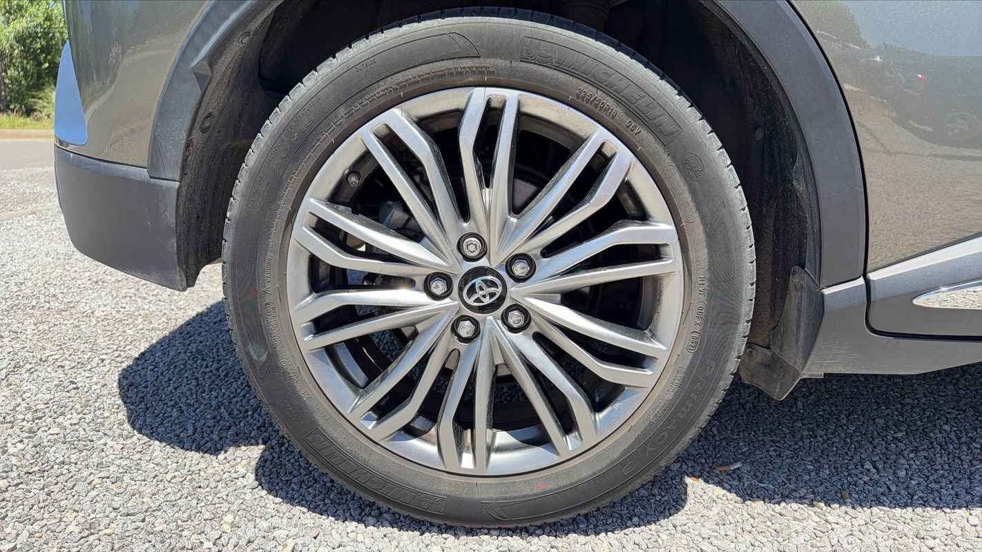Toyota C-HR - Photo 16