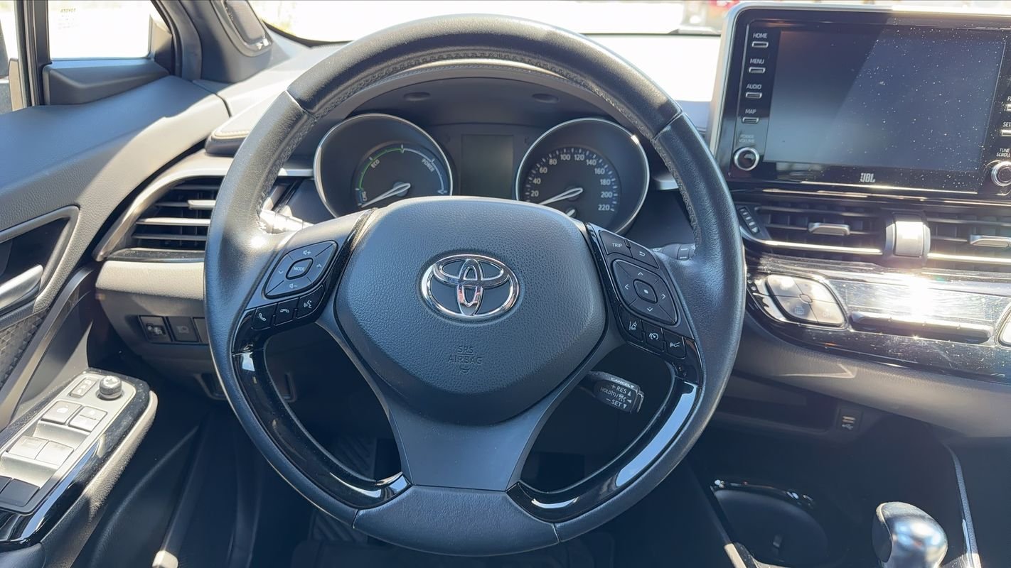 Toyota C-HR - Photo 22