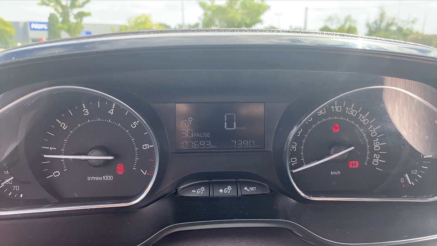 Peugeot 2008 - Photo 12
