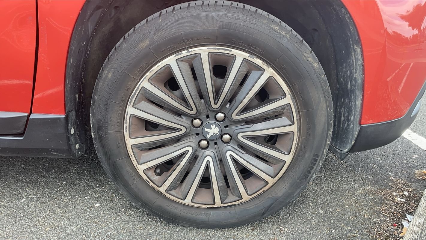 Peugeot 2008 - Photo 17