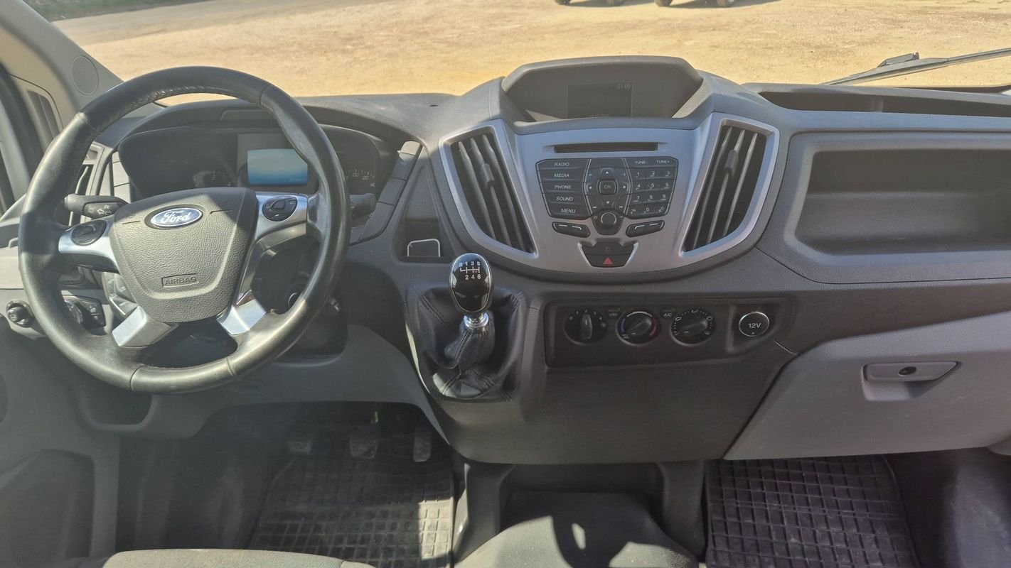 Ford Transit - Photo 11
