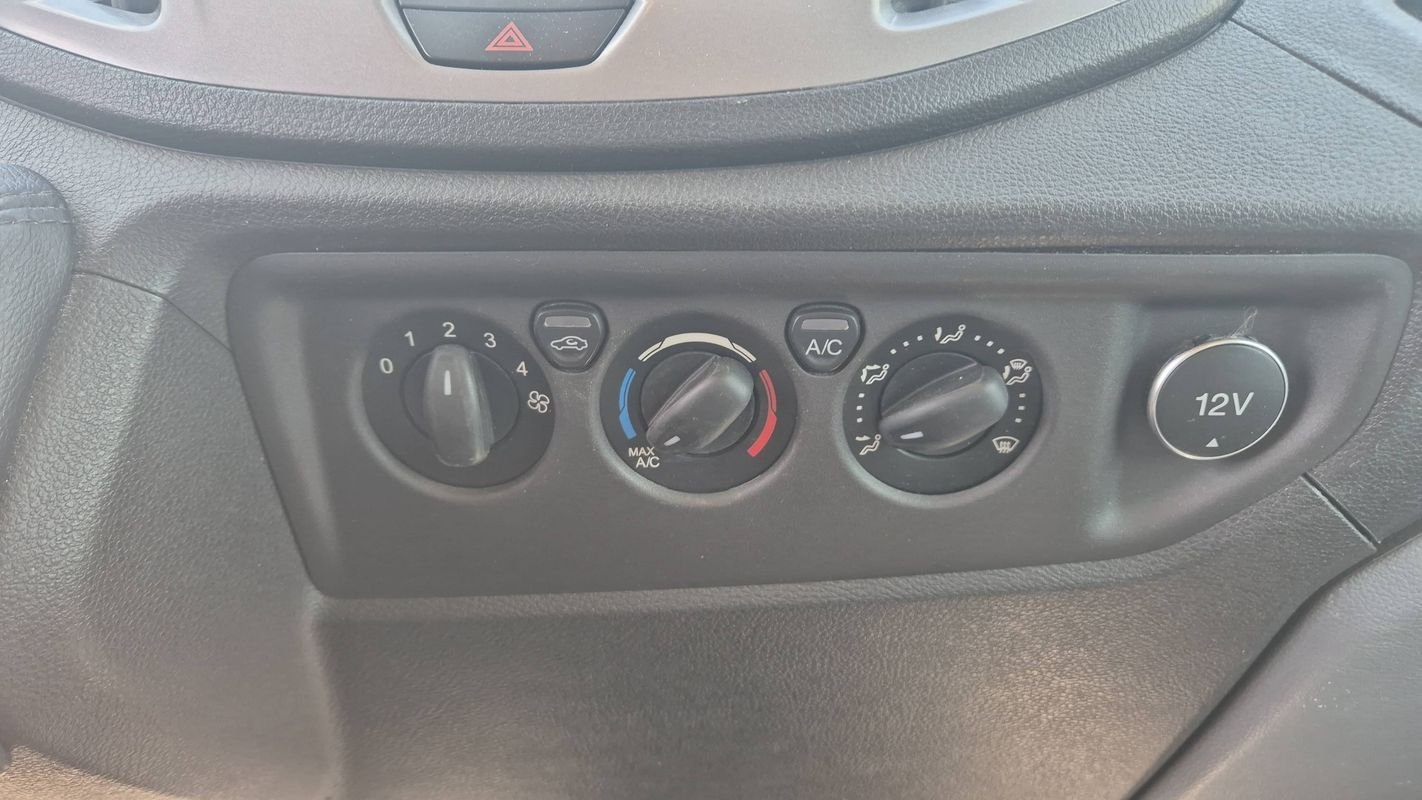 Ford Transit - Photo 27