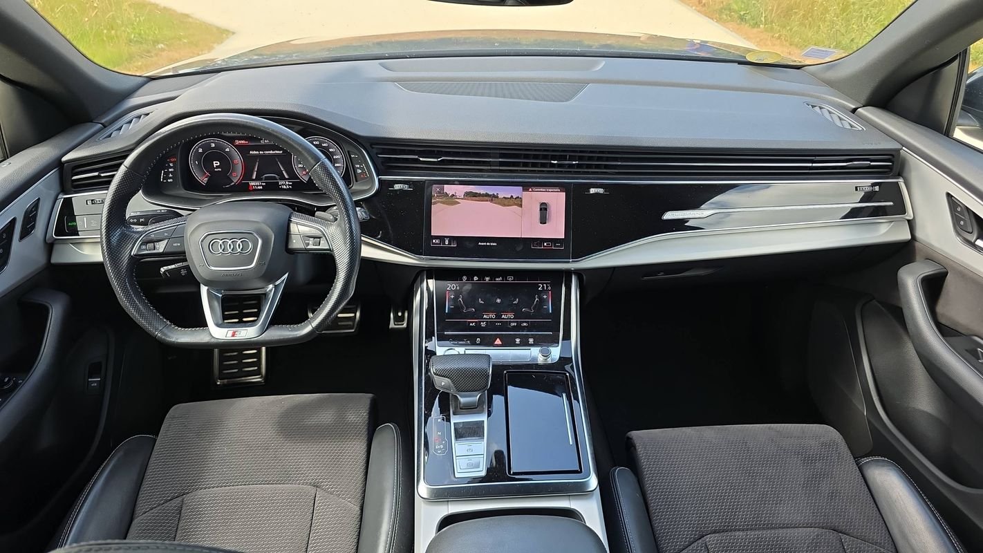 Audi Q8 - Photo 11