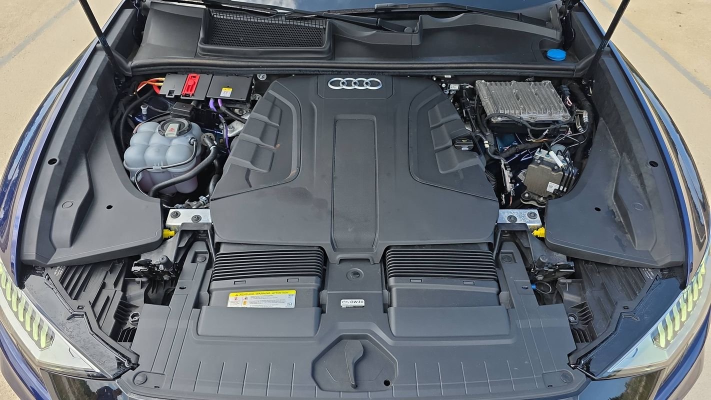 Audi Q8 - Photo 15