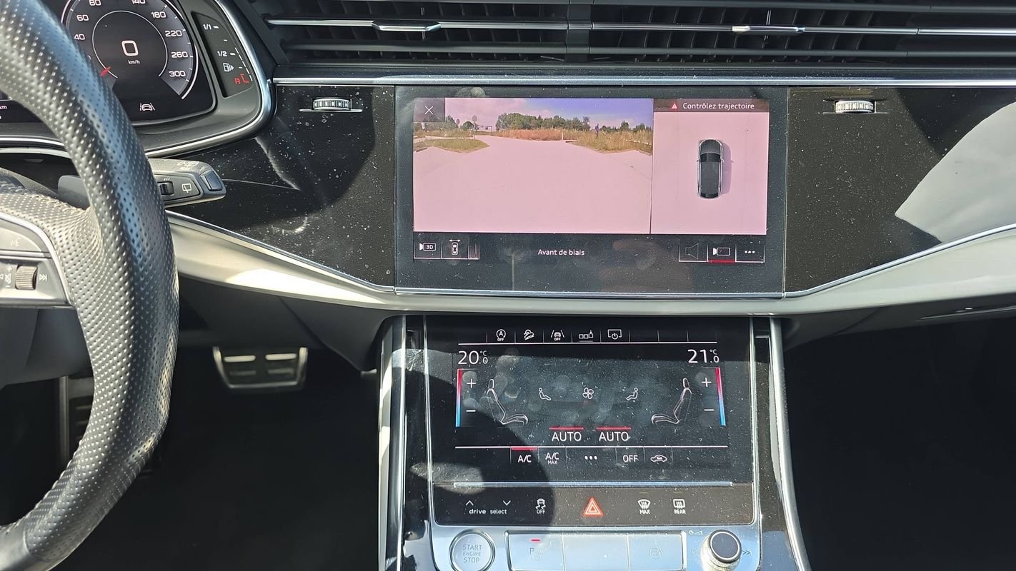 Audi Q8 - Photo 24