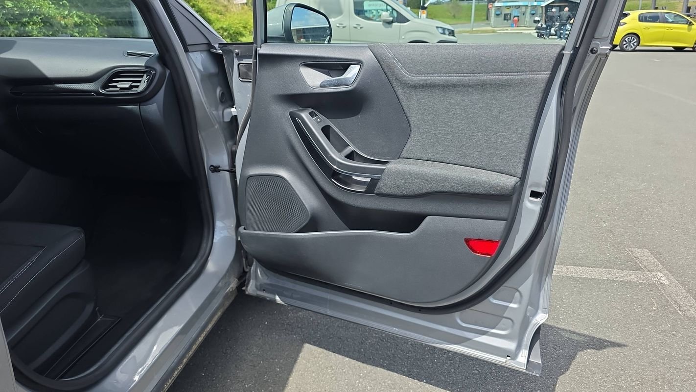 Ford Puma - Photo 23