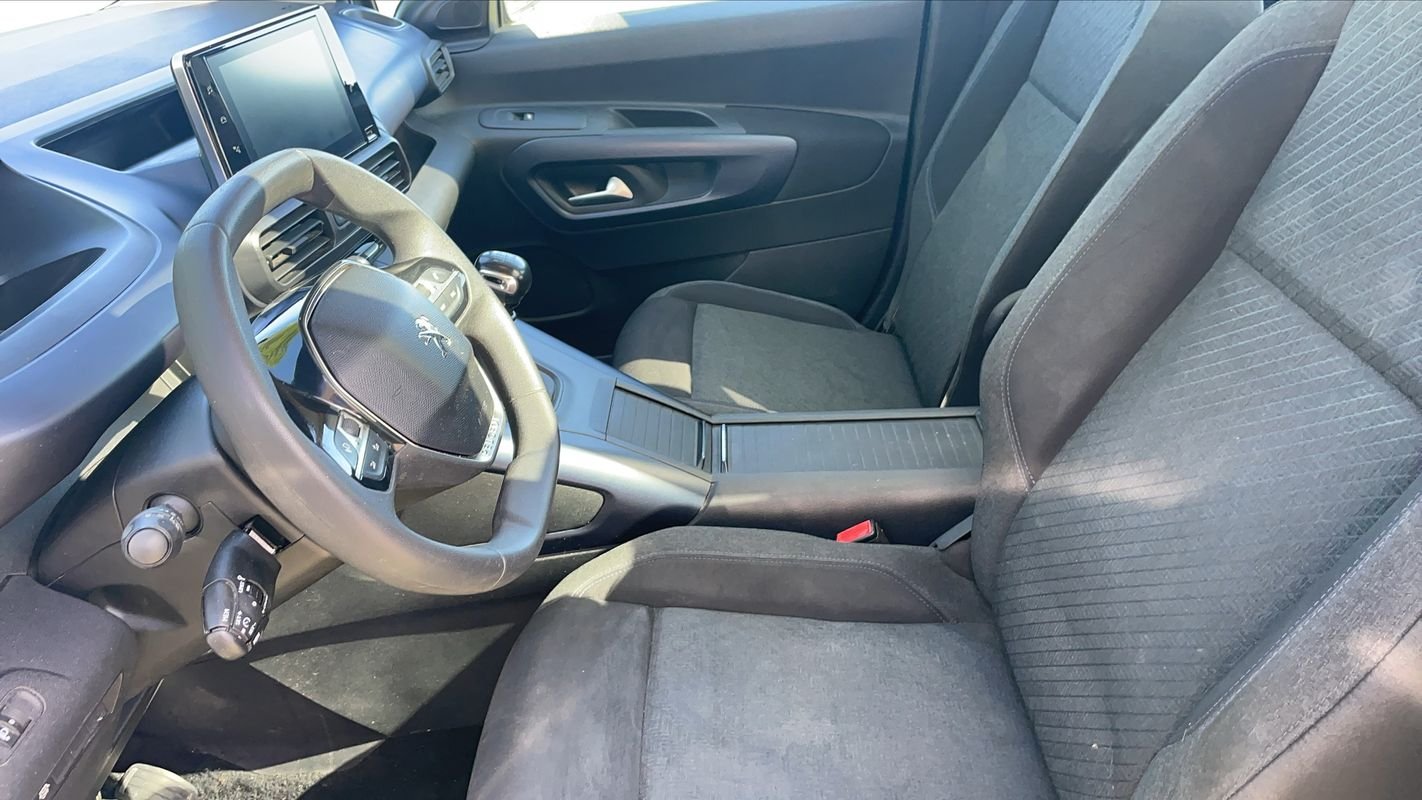 Peugeot Rifter - Photo 25