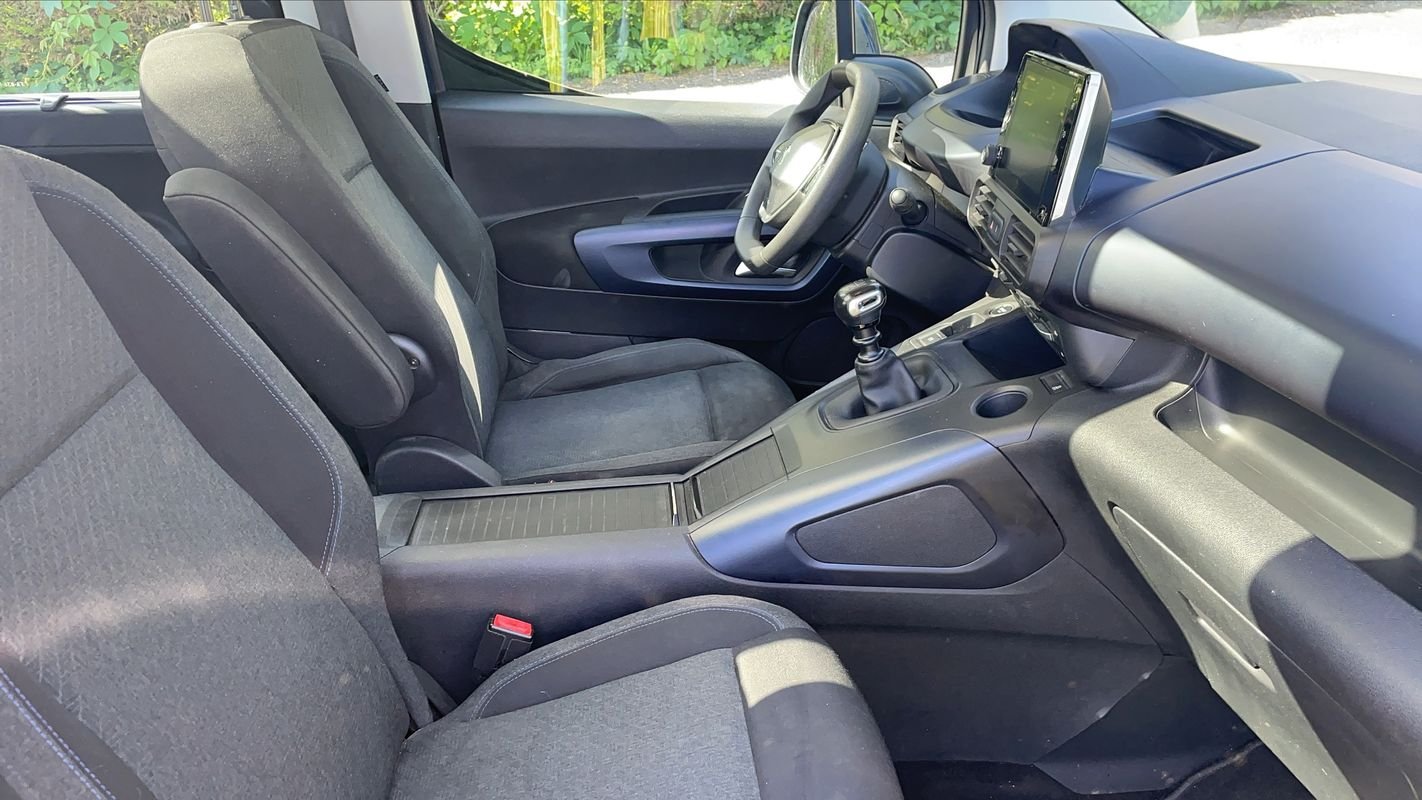 Peugeot Rifter - Photo 27