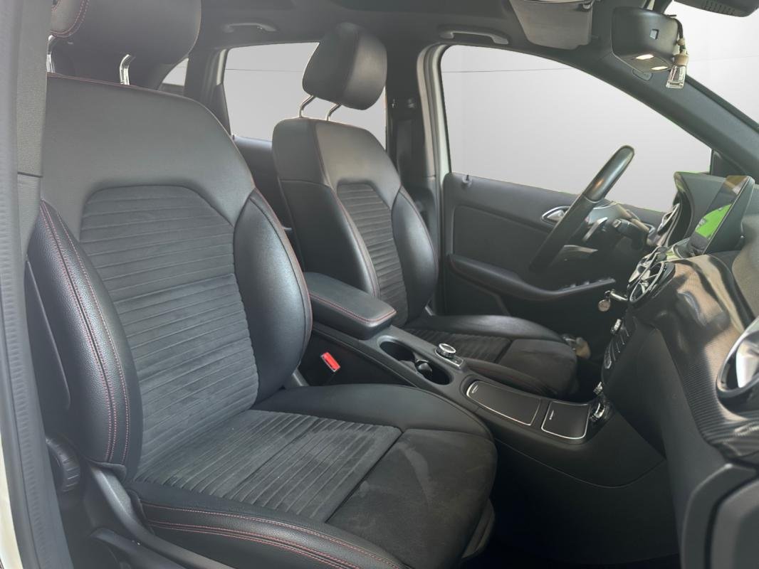 Mercedes Classe B - Photo 19