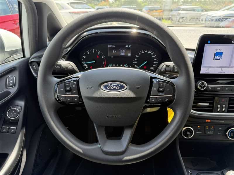Ford Fiesta - Photo 8