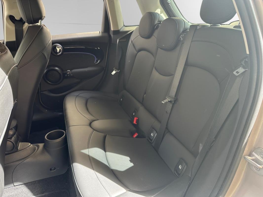 Mini Cooper - Photo 20