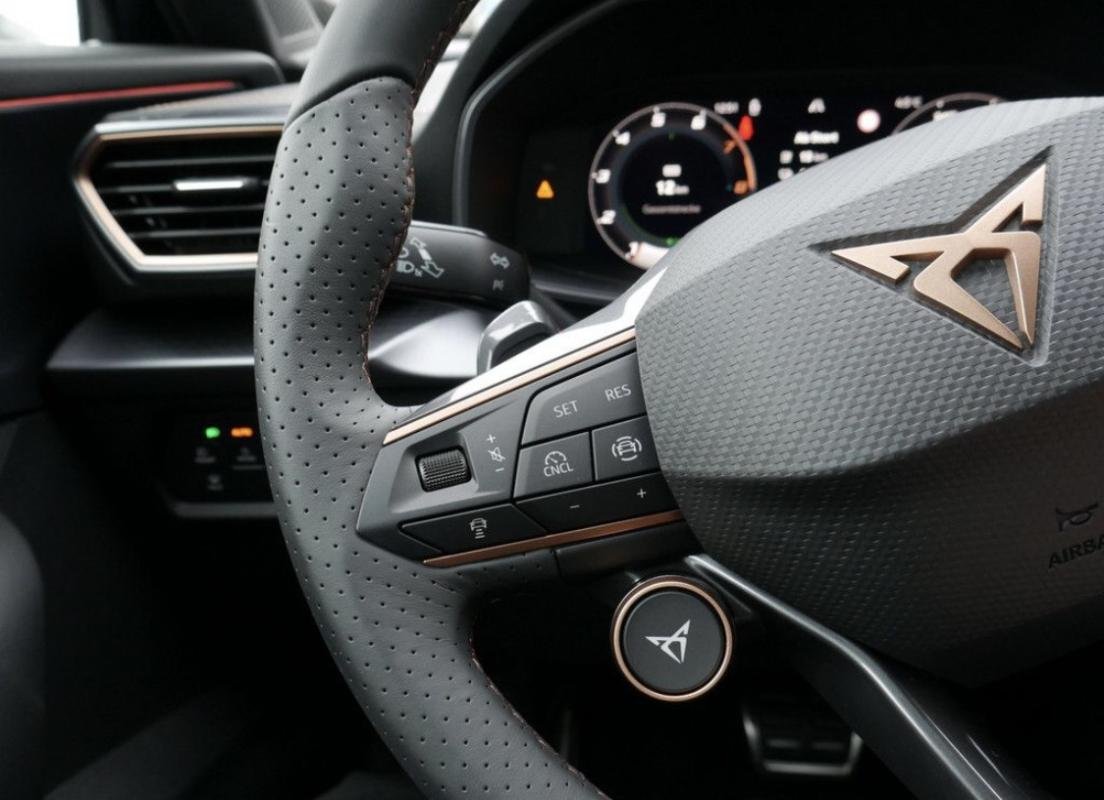 Cupra Formentor - Photo 14
