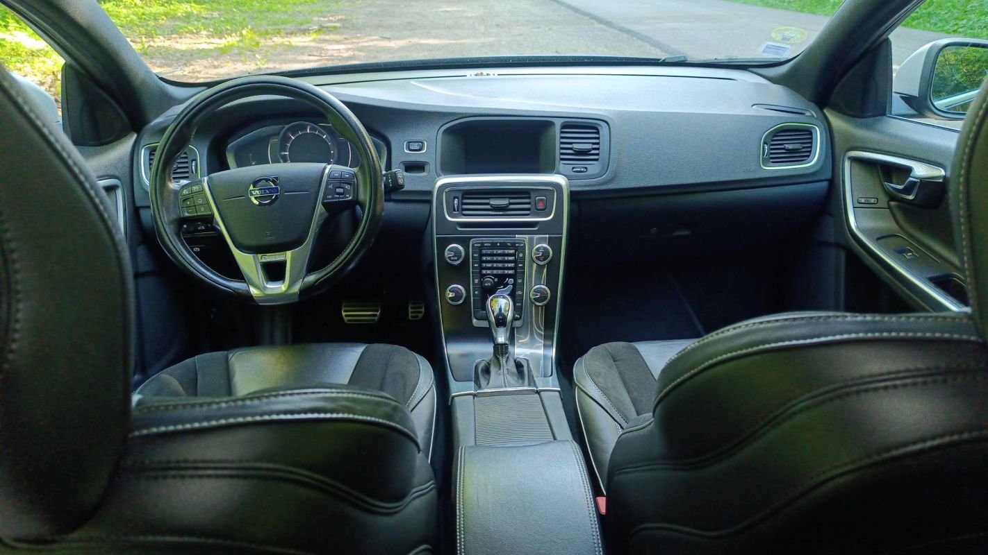 Volvo V60 - Photo 11