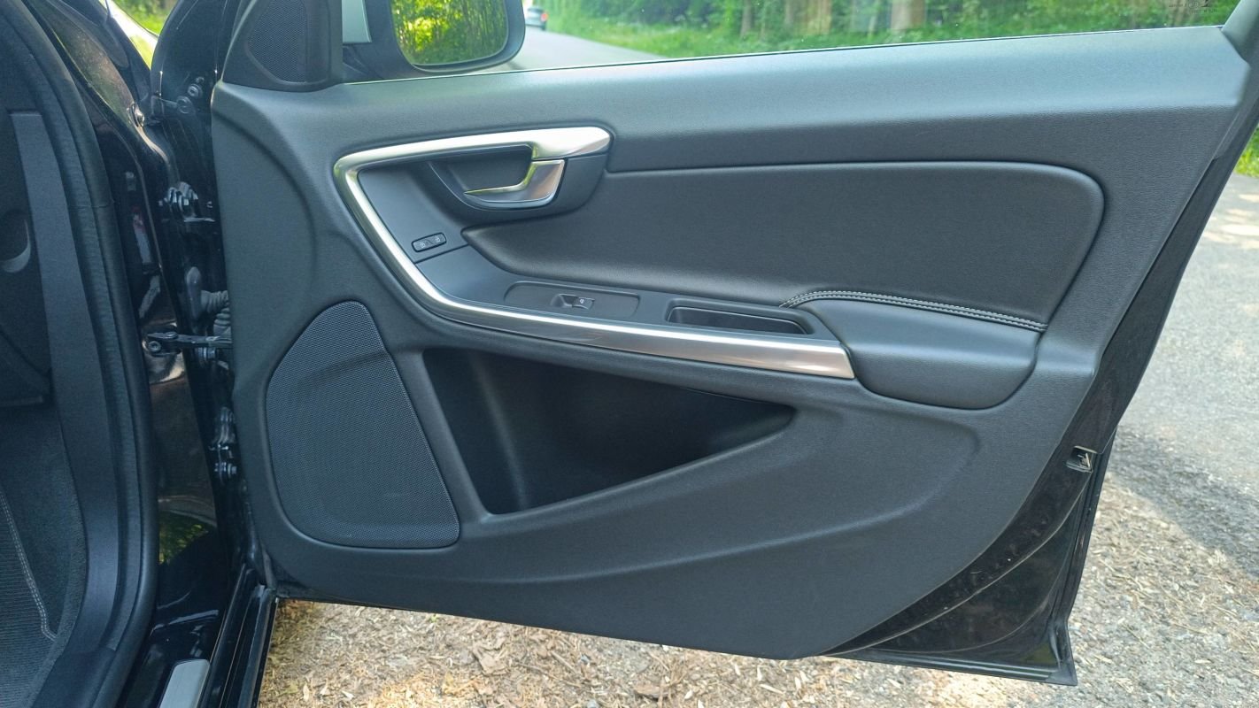 Volvo V60 - Photo 23