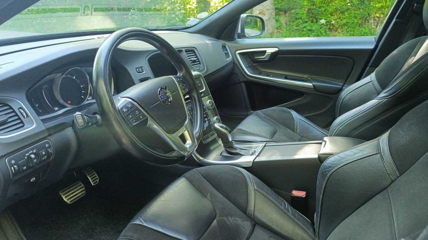 Volvo V60 - Photo 8