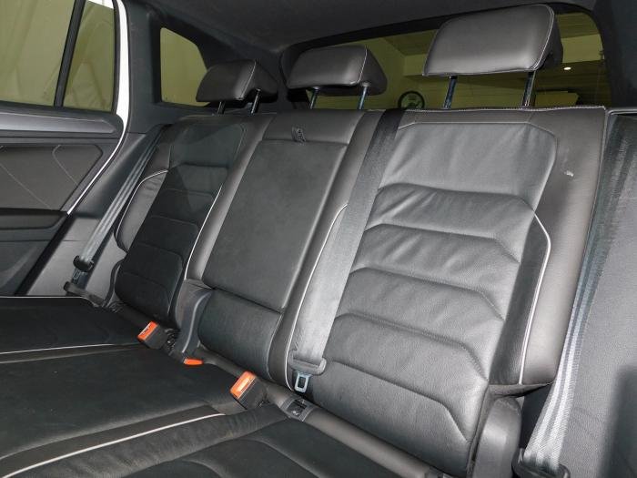 Volkswagen Tiguan - Photo 14