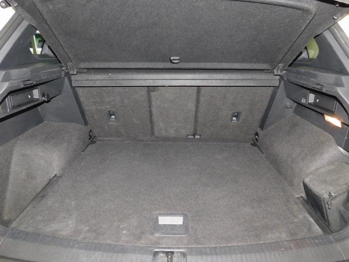 Volkswagen Tiguan - Photo 15
